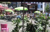 sfeerbeeld van het fairtradeterras op de Grote Markt van Hasselt