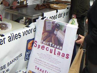 Grote Markt: Limburgse bakkers promoten Fairtrade-speculaas.